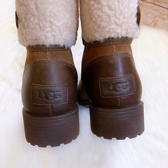 UGG Elings Chestnut Waterproof Boots - Picture 7 of 9